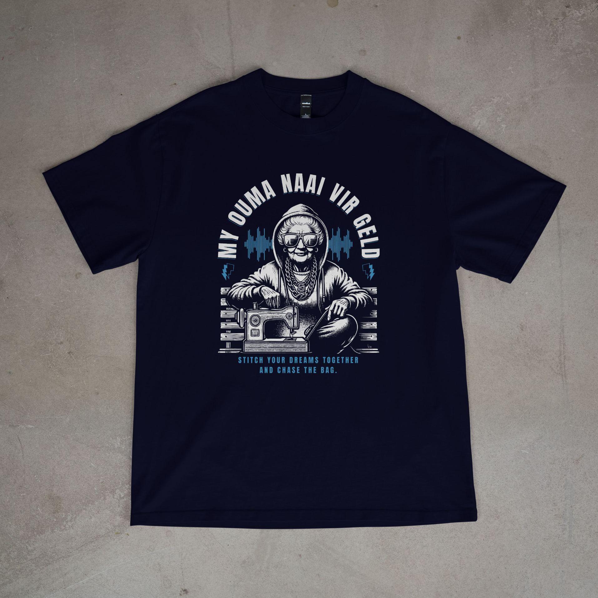 Vintage Ouma Naai Tee